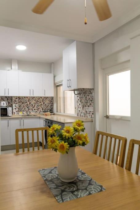 El Patio De La Vina By Gades Gestion Apartment Cadiz Exterior photo