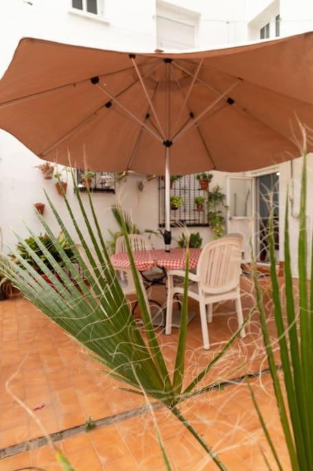 El Patio De La Vina By Gades Gestion Apartment Cadiz Exterior photo